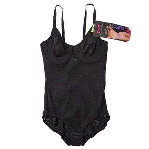 MaidenForm Black Built In Bra Lace Body Shaper Firm Control & Shapping 36B